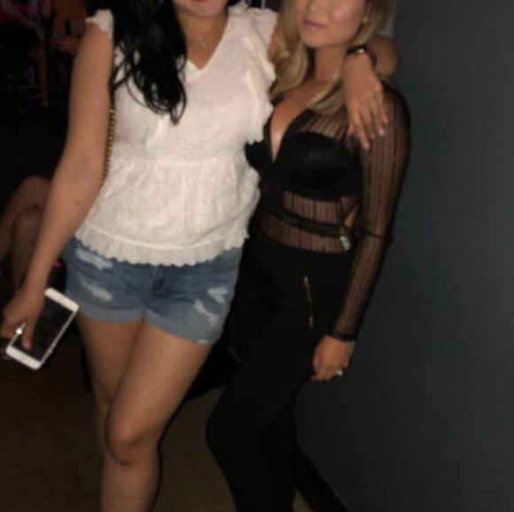 Long Sleeves Lace Bodysuit - Picture 6 of 9